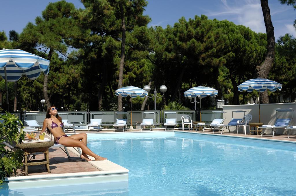 Hotel Imperiale Milano Marittima Dış mekan fotoğraf