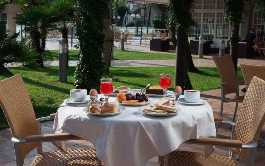 Hotel Imperiale Milano Marittima Dış mekan fotoğraf